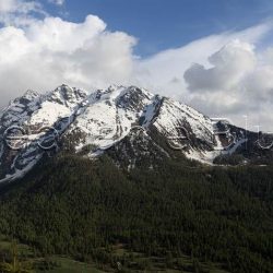Ascension Brec du Chambeyron _ Vallée de l'Ubaye, Alpes de haute provence, France Ascension Brec du Chambeyron _ Vallée de l'Ubaye, Alpes de haute provence, France